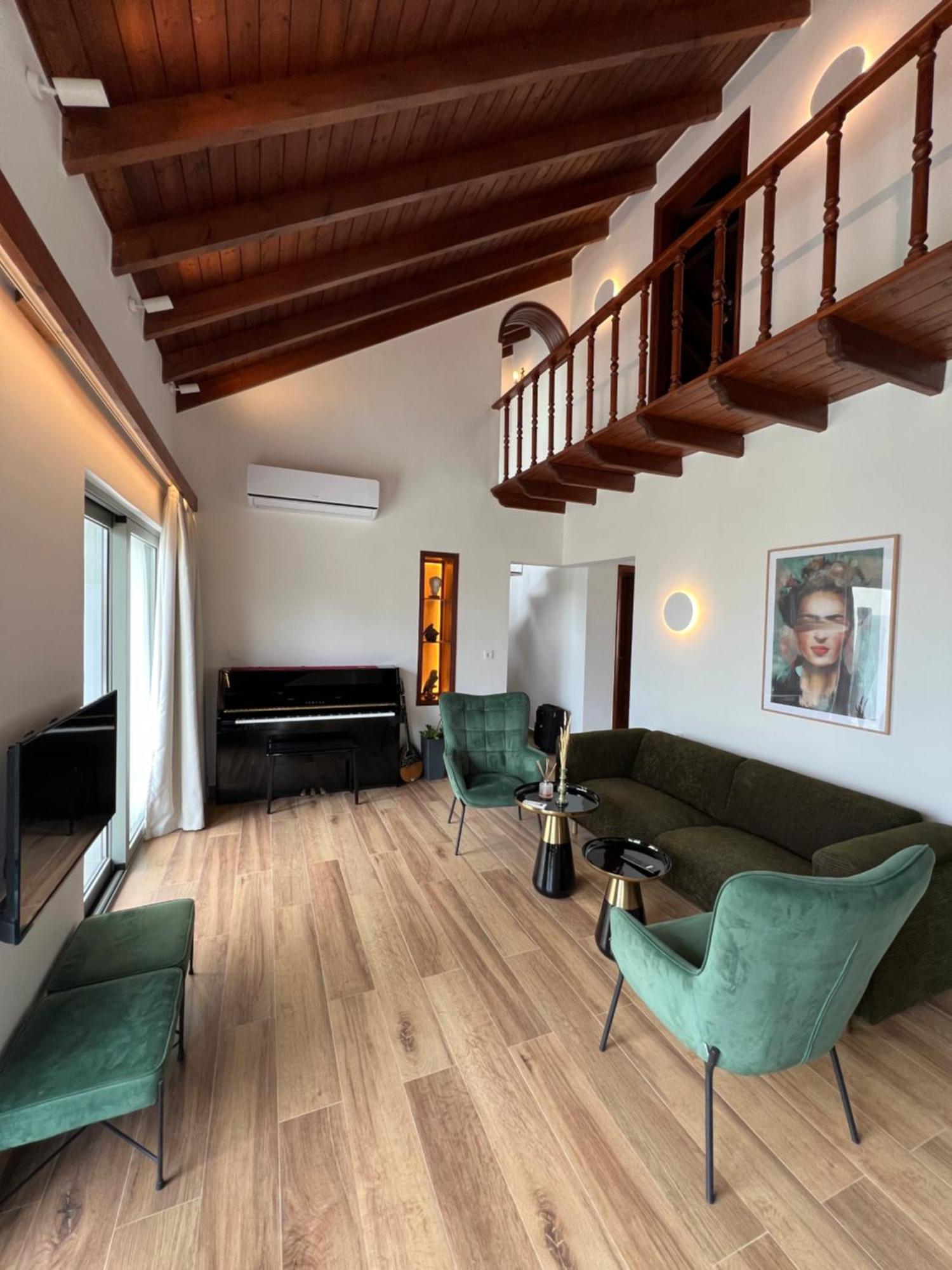 Chania Living Stories Villa With Piano Exteriér fotografie